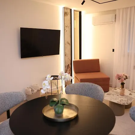 Urban Crown Appartement *